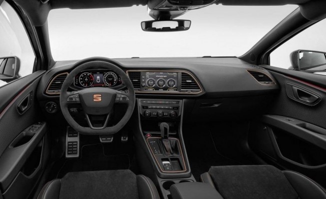 SEAT León ST Cupra R - interior SEAT León ST Cupra R - interior