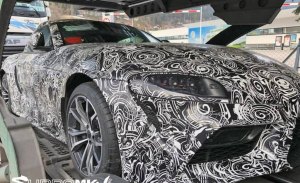 El Toyota Supra muestra sus primeros rasgos al perder camuflaje