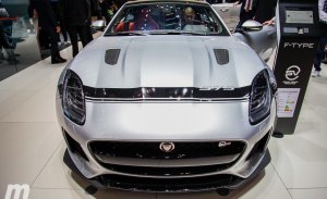 El Jaguar F-TYPE SVR más agresivo con el Pack Graphic, debuta en el Salón del Automóvil de Ginebra