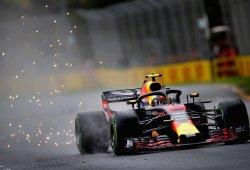 Red Bull se conforma con batallar con Ferrari: "Mercedes es demasiado rápido"