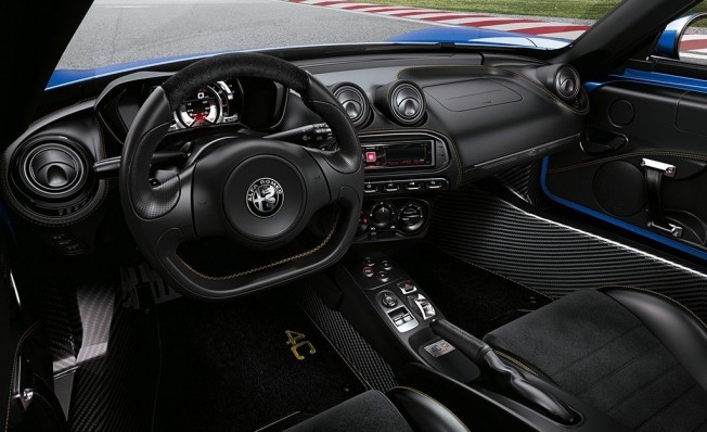 Alfa Romeo 4C Spider Italia - interior Alfa Romeo 4C Spider Italia - interior