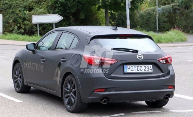 Mazda3 SkyActiv-X Mazda3 SkyActiv-X