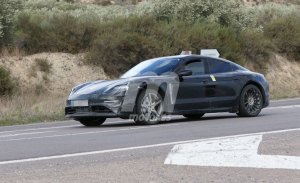 El esperado Porsche Mission E continúa con su desarrollo en el sur de Europa