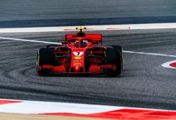 Räikkönen sigue siendo el referente en Ferrari y se libra de la sanción