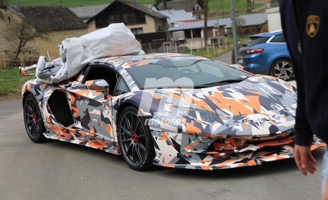 Lamborghini Aventador SuperVeloce Jota - foto espía Lamborghini Aventador SuperVeloce Jota - foto espía
