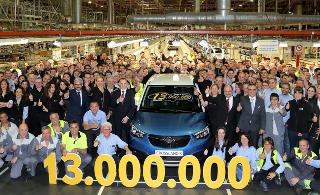 Opel Crossland X - El vehículo 13 millones de Zaragoza Opel Crossland X - El vehículo 13 millones de Zaragoza
