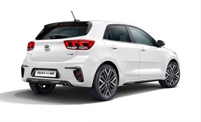 Kia Rio GT-Line - posterior Kia Rio GT-Line - posterior
