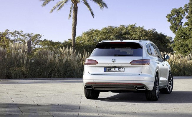 Volkswagen Touareg 2018 - posterior Volkswagen Touareg 2018 - posterior