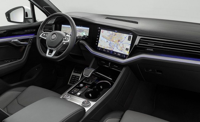 Volkswagen Touareg 2018 - interior Volkswagen Touareg 2018 - interior