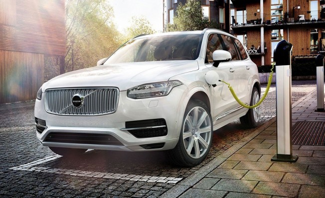 Volvo XC90 Twin Engine Volvo XC90 Twin Engine