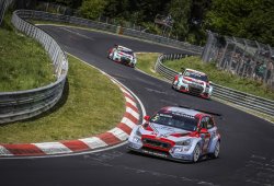 Sanción para Michelisz por provocar el accidente de Huff