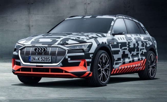Audi e-tron prototype Audi e-tron prototype