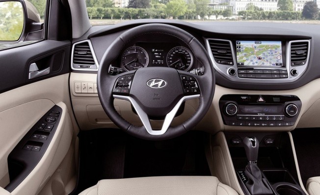 Hyundai Tucson - interior Hyundai Tucson - interior
