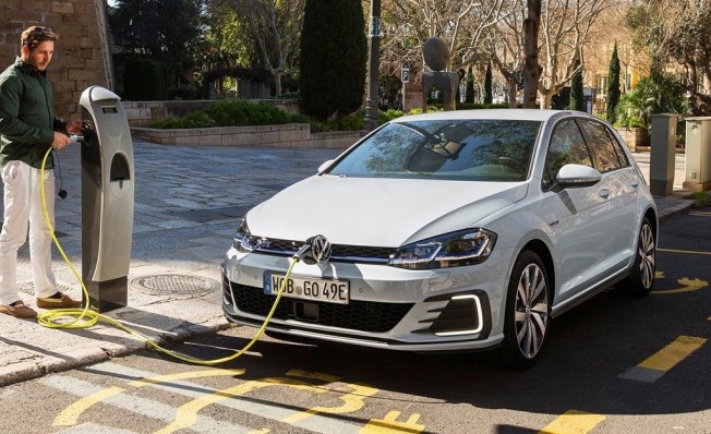 Gas Natural Fenosa apuesta por el coche eléctrico con Servicar Gas Natural Fenosa apuesta por el coche eléctrico con Servicar