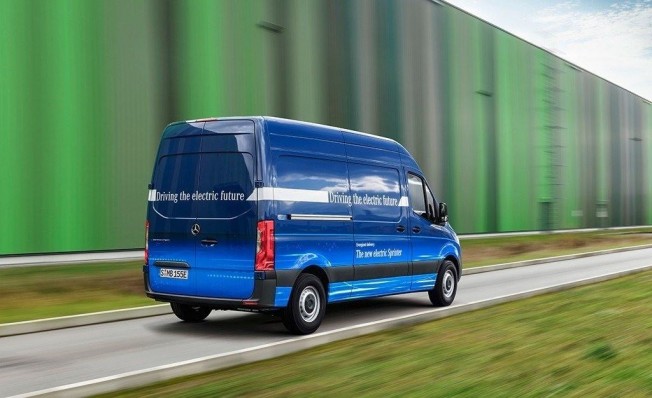 Mercedes eSprinter - posterior Mercedes eSprinter - posterior