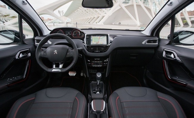 Peugeot 2008 - interior Peugeot 2008 - interior