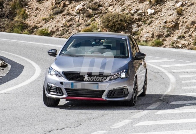 Peugeot 308 GTI by Peugeot Sport - foto espía Peugeot 308 GTI by Peugeot Sport - foto espía