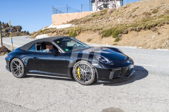 Porsche 911 GT3 Cabrio Touring Package - foto espía Porsche 911 GT3 Cabrio Touring Package - foto espía