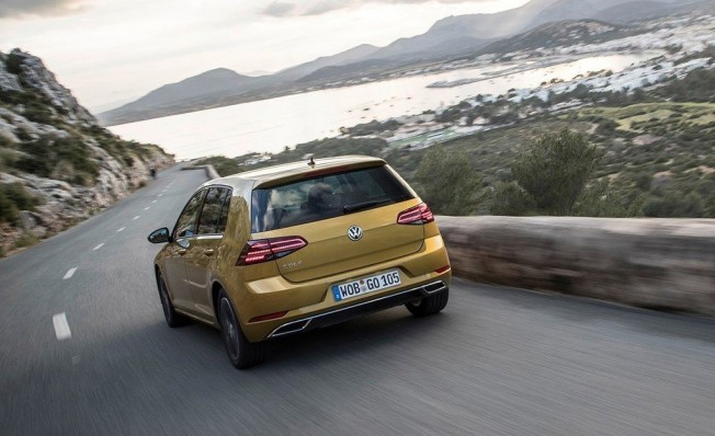 Volkswagen Golf - posterior Volkswagen Golf - posterior