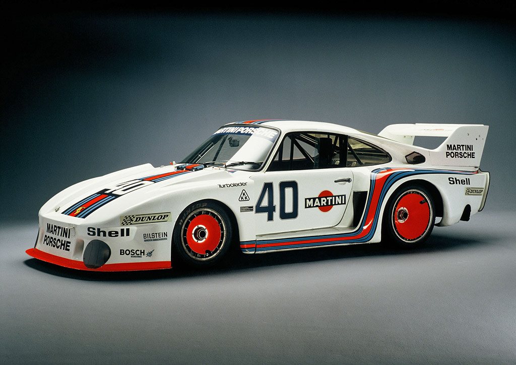 El Porsche 911 ahora con decoración Martini Racing oficial