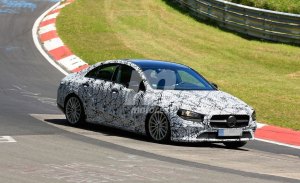 El nuevo Mercedes Clase CLA definitivo espiado en Nürburgring