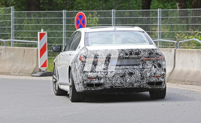 BMW Serie 7 2019 - foto espía posterior BMW Serie 7 2019 - foto espía posterior