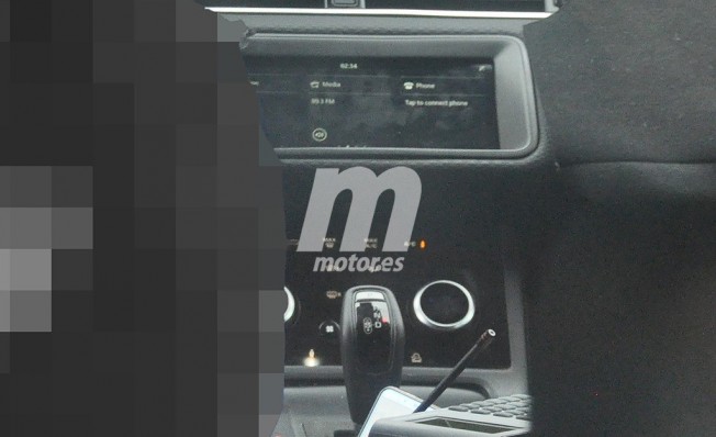 Range Rover Evoque 2019 - foto espía interior Range Rover Evoque 2019 - foto espía interior