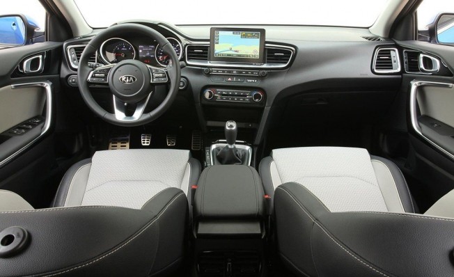 Kia Ceed 2018 - interior Kia Ceed 2018 - interior