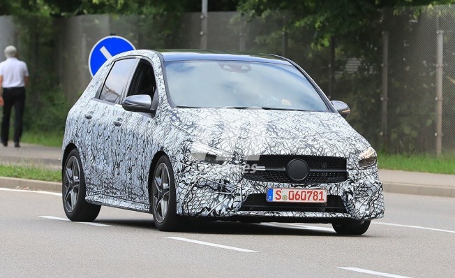 Mercedes Clase B 2019 - foto espía Mercedes Clase B 2019 - foto espía
