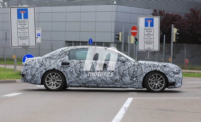 Mercedes Clase S 2020 - foto espía lateral Mercedes Clase S 2020 - foto espía lateral