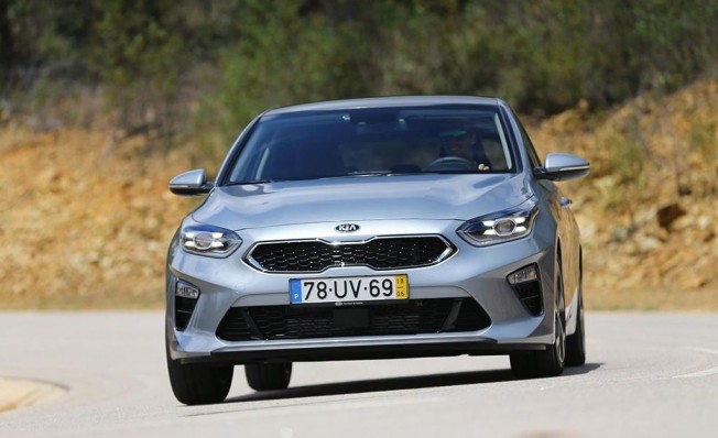Kia Ceed 2018 - frontal Kia Ceed 2018 - frontal