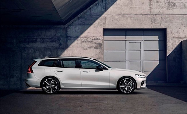 Volvo V60 R-Design - lateral Volvo V60 R-Design - lateral