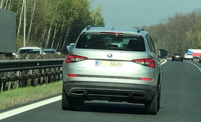 Skoda Kodiaq RS - foto espía posterior Skoda Kodiaq RS - foto espía posterior