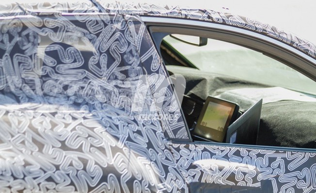 Renault Clio 2019 - foto espía interior Renault Clio 2019 - foto espía interior