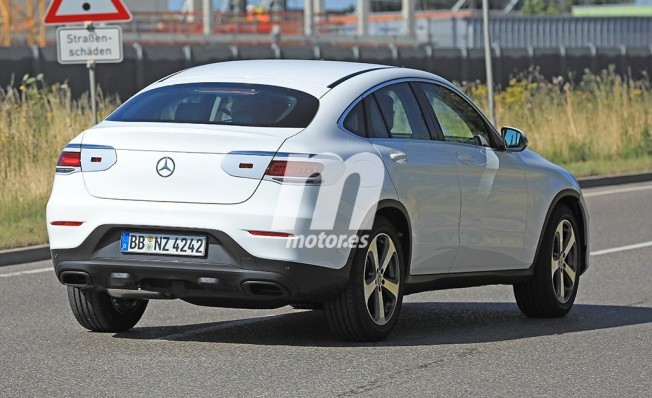 Mercedes Clase GLC Coupé 2019 - foto espía posterior Mercedes Clase GLC Coupé 2019 - foto espía posterior