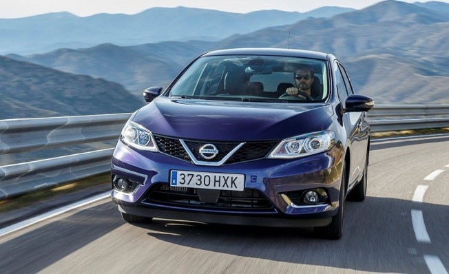 Nissan Pulsar - frontal Nissan Pulsar - frontal