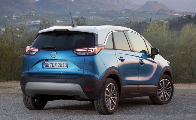 Opel Crossland X - posterior Opel Crossland X - posterior