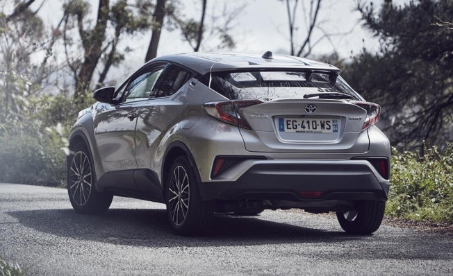 Toyota C-HR - posterior Toyota C-HR - posterior
