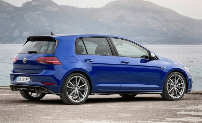 Volkswagen Golf R - posterior Volkswagen Golf R - posterior