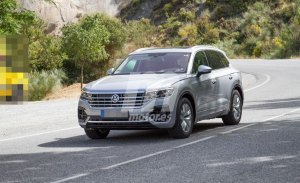 La versión híbrida del nuevo Volkswagen Touareg cazada al descubierto