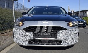 Nuevas fotos espía de un prototipo del nuevo Ford Focus ST nos permiten ver su interior
