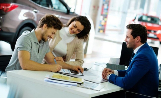 Comparar las opciones de financiación al comprar un coche Comparar las opciones de financiación al comprar un coche