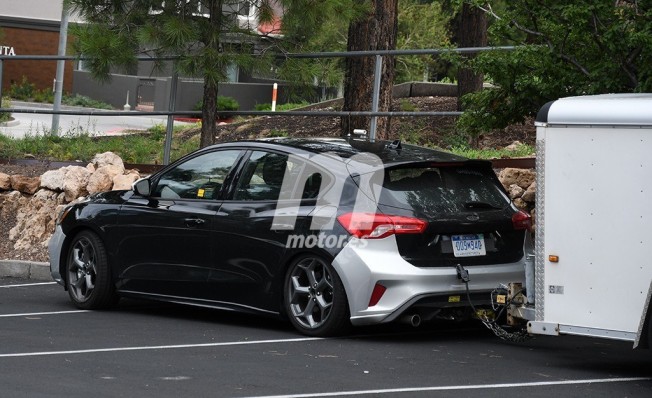 Ford Focus ST 2019 - foto espía posterior Ford Focus ST 2019 - foto espía posterior