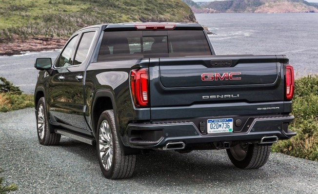 GMC Sierra Denali 2019 - posterior GMC Sierra Denali 2019 - posterior