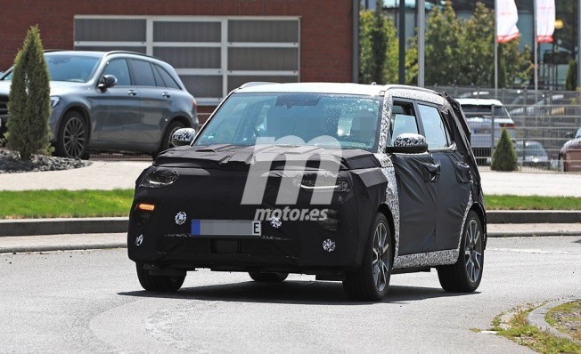 Kia Soul EV 2019 - foto espía frontal Kia Soul EV 2019 - foto espía frontal