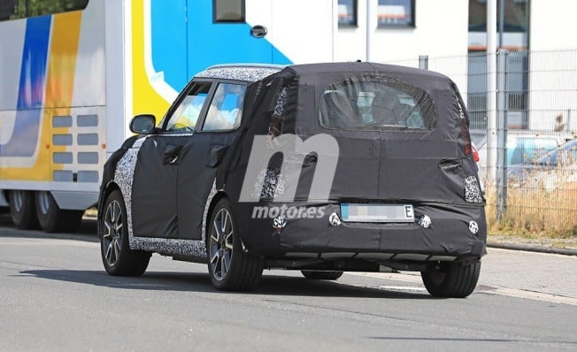 Kia Soul EV 2019 - foto espía posterior Kia Soul EV 2019 - foto espía posterior