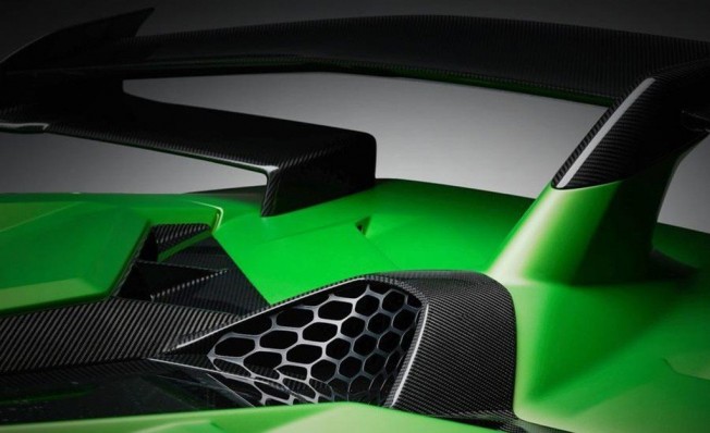 Lamborghini Aventador SVJ - teaser Lamborghini Aventador SVJ - teaser