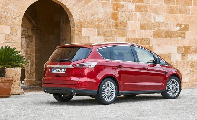 Ford S-MAX - posterior Ford S-MAX - posterior