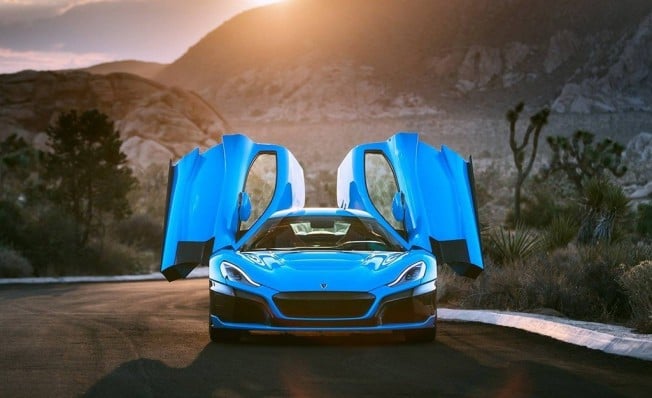 Rimac C_Two California Edition - frontal Rimac C_Two California Edition - frontal