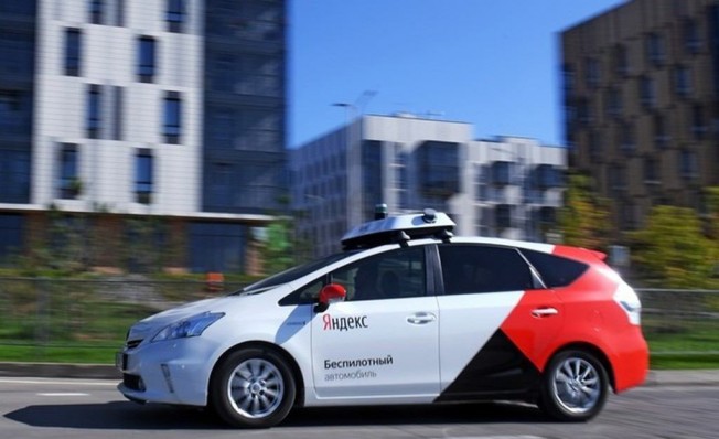 Yandix.Taxi vehículo autónomo Yandix.Taxi vehículo autónomo